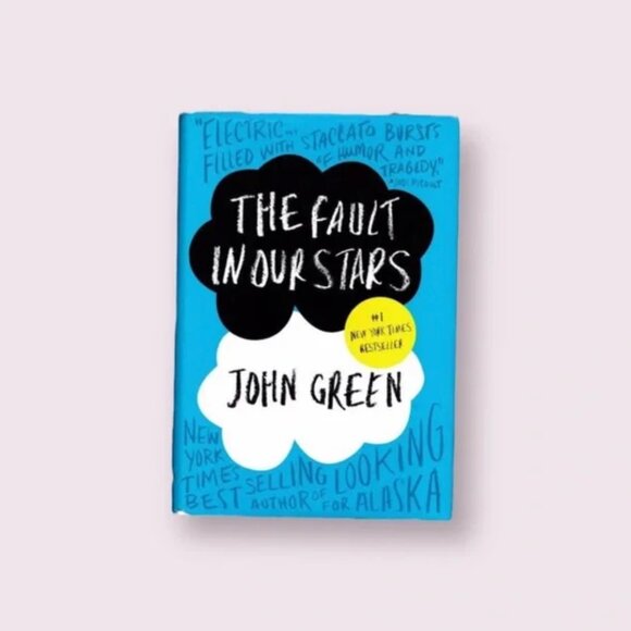 Hard Cover The Fault in Our Stars Book - Picture 1 of 4
